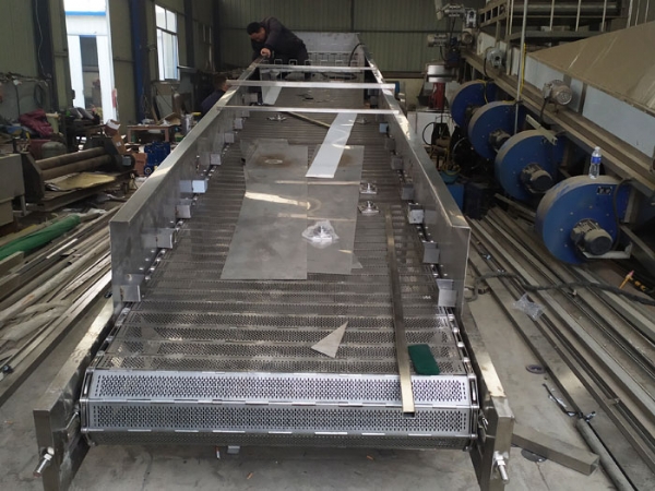 生產(chǎn)車(chē)間